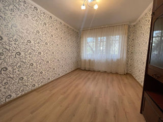 Apartament cu 3 camere, 60 m², Botanica, Chișinău