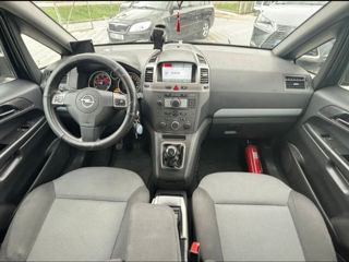 Opel Zafira foto 8