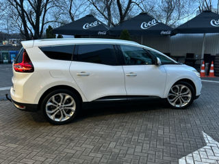 Renault Grand Scenic foto 2