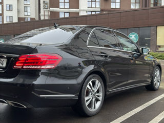 Mercedes E-Class foto 4