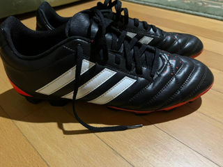 Incaltaminte/Boots pentru fotbal  - Adidas (noi)