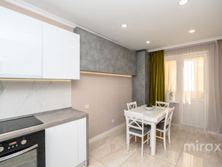 Apartament cu 2 camere, 71 m², Buiucani, Chișinău foto 6