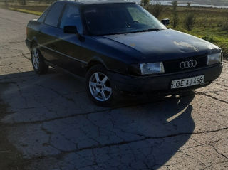 Audi 80