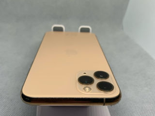 iPhone 11 Pro Gold foto 2