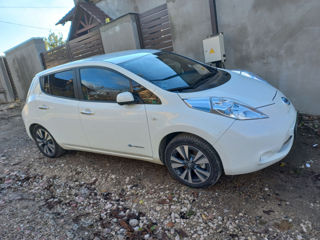 Nissan Leaf foto 2