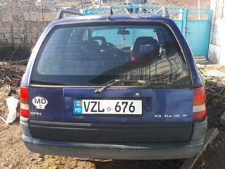 Opel Astra foto 2