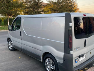 Renault Trafic foto 4