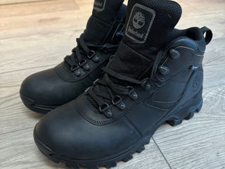 Timberland noi 1300lei