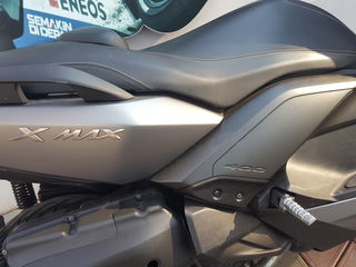 Yamaha X-MAX 400 foto 4