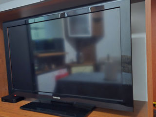 Телевизор Toshiba 32"