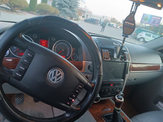 Volkswagen Touareg foto 6