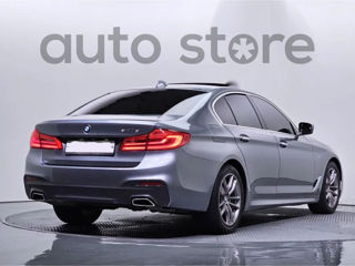 BMW 5 Series foto 2