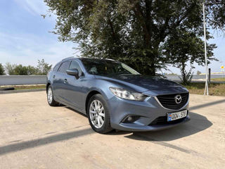 Mazda 6 foto 1