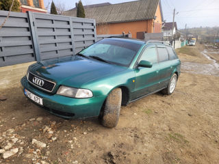 Audi A4 foto 2