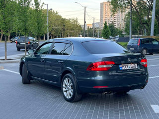 Skoda Superb фото 5