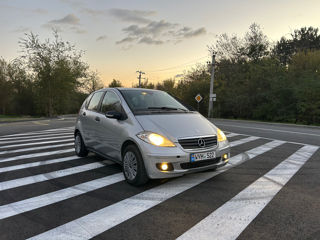 Mercedes A-Class foto 2