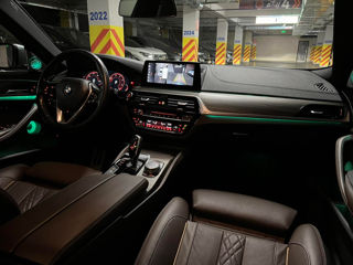 BMW 5 Series foto 5