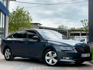 Skoda Superb фото 3