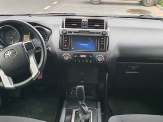 Toyota Land Cruiser Prado foto 6