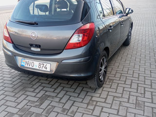 Opel Corsa foto 6