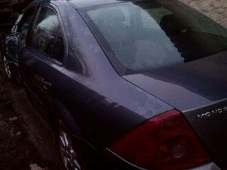 Ford Mondeo foto 1