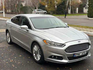 Ford Fusion foto 3