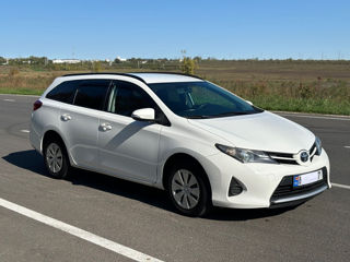 Toyota Auris foto 6