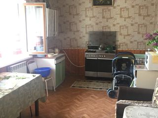 Casa nefinisată, 120m2, 6 ari, asfalt, urgent! foto 3