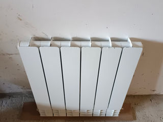 Радиатор биметал один.Radiator Bimetal, un exempmplar 80 lei/sectia фото 3