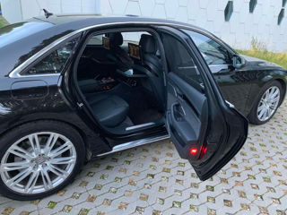 Audi A8 foto 9