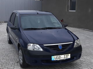 Dacia Logan foto 4