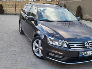 Volkswagen Passat foto 2