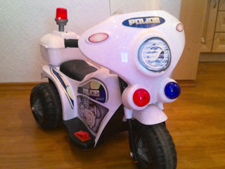 Детский трёхколёсный мотоцикл