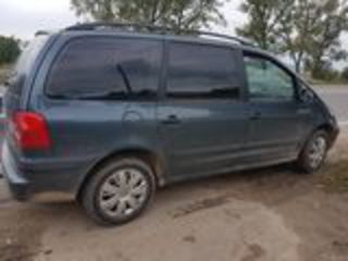 Volkswagen Sharan foto 2