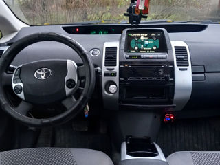 Toyota Prius foto 6