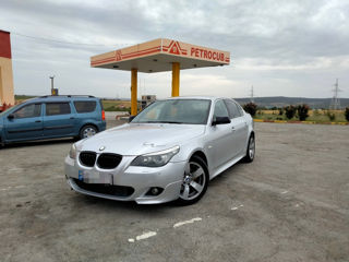 BMW 5 Series foto 1