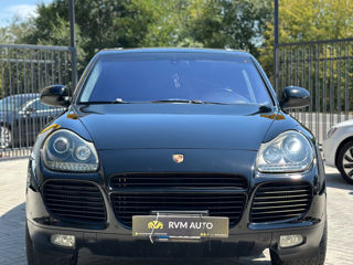 Porsche Cayenne foto 2