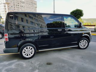 Volkswagen Caravelle foto 5