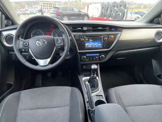 Toyota Auris foto 10