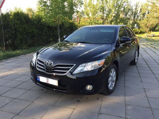 Toyota Camry foto 1