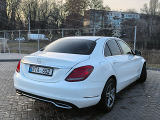 Mercedes C-Class foto 6