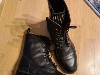 Ghete Converse, pantofi Reserved si altele foto 9