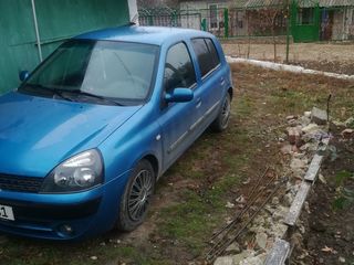 Renault Clio foto 3