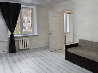 Apartament cu 2 camere, 44 m², Râșcani, Chișinău foto 2