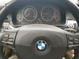 BMW 5 Series foto 8