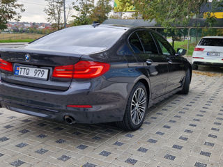 BMW 5 Series foto 4