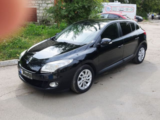 Renault Megane foto 2