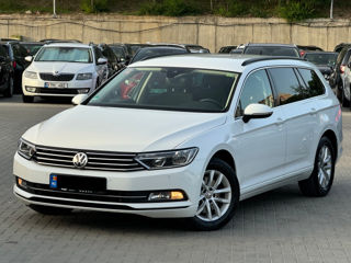 Volkswagen Passat foto 3