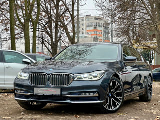 BMW 7 Series foto 1