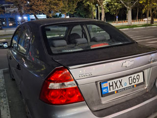 Chevrolet Aveo foto 1